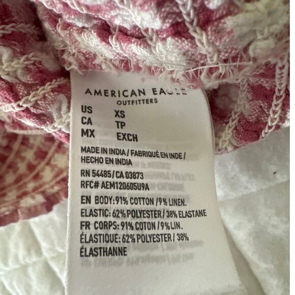 AMERICAN EAGLE Womens Top XS Red Gingham Plaid Cropped Smocked Summer Coquette - Picture 5 of 8